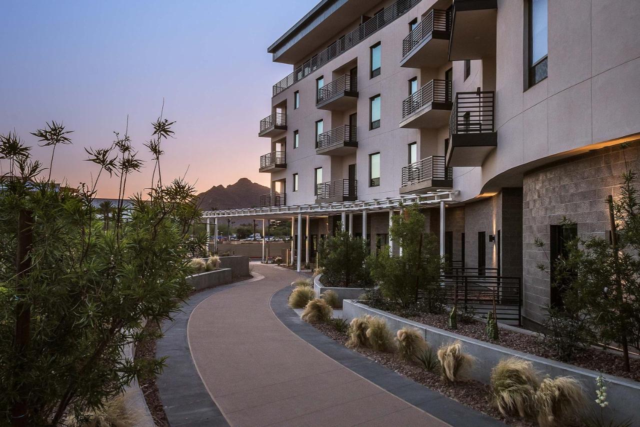 Sentral Old Town Aparthotel Scottsdale Bagian luar foto